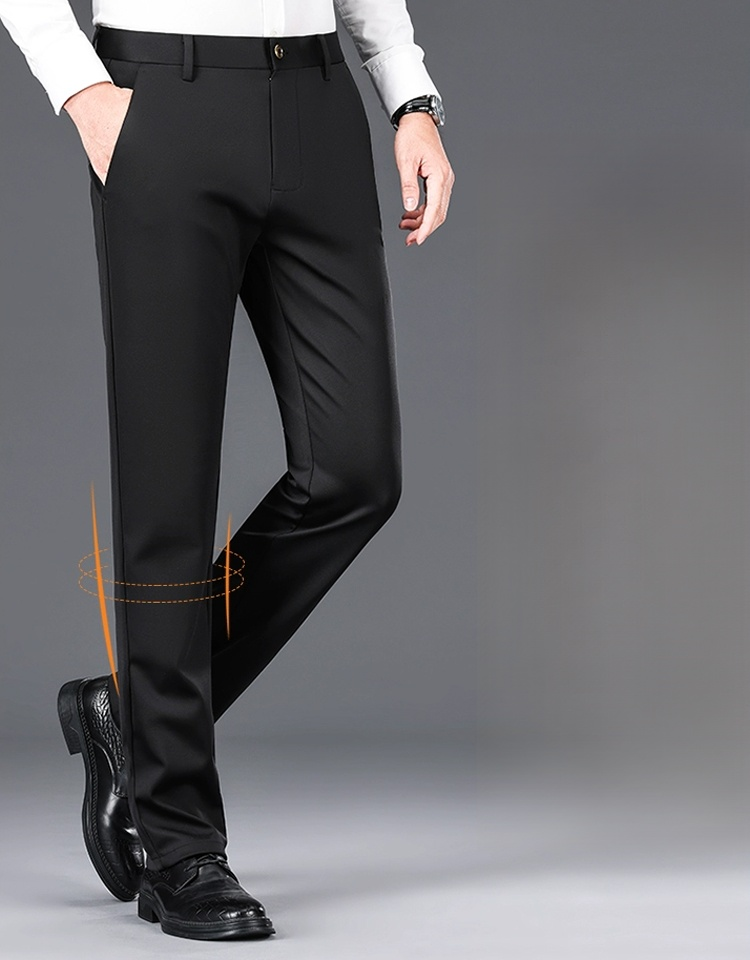 ストレートタイプの裏起毛スラックス