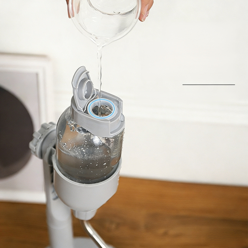 Gamelle d'eau et pot de nourriture pour animaux