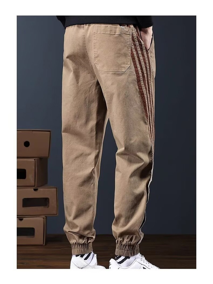 アウトドアにもおすすめメンズパンツ