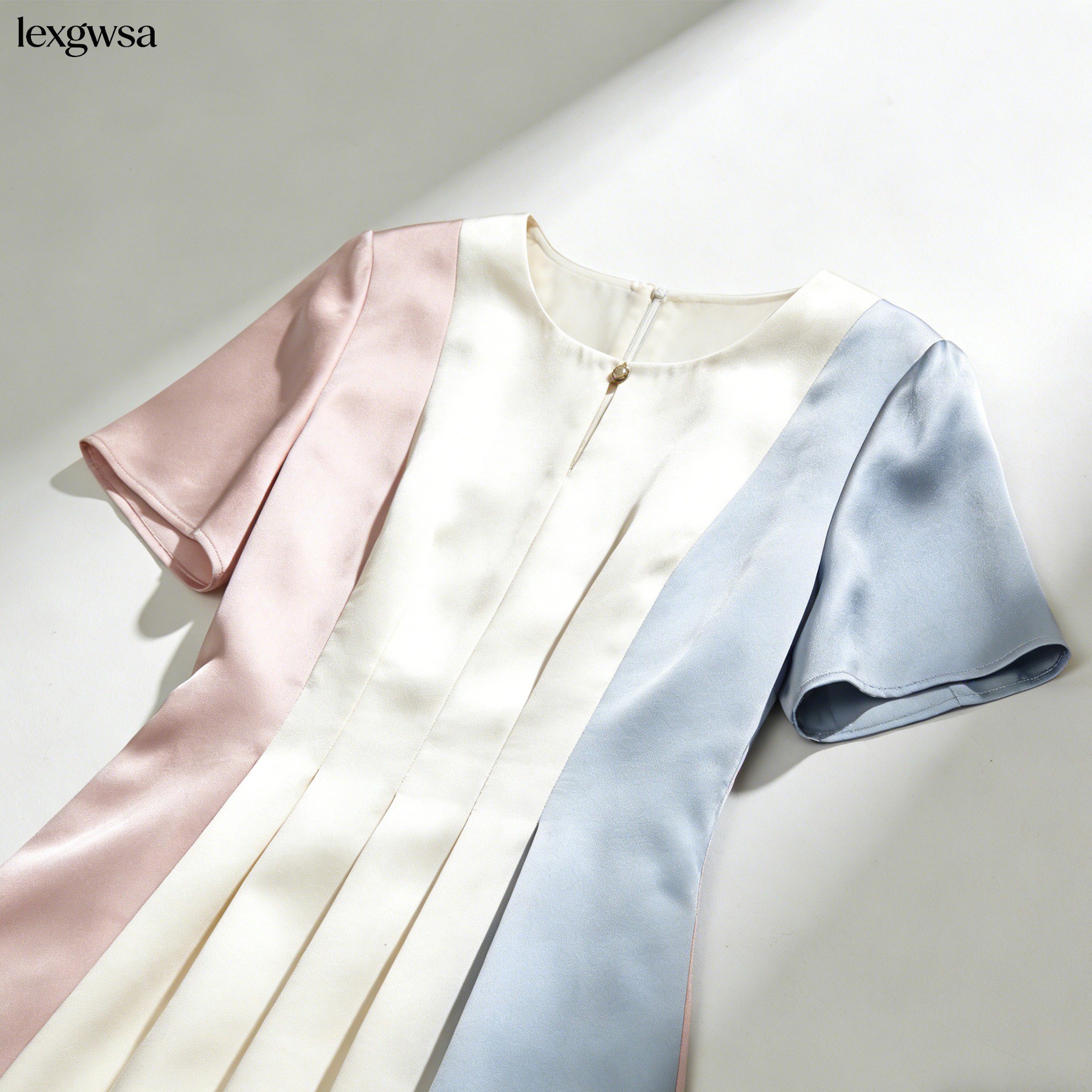 เดรสใส่สบายเหมาะกับอากาศร้อน