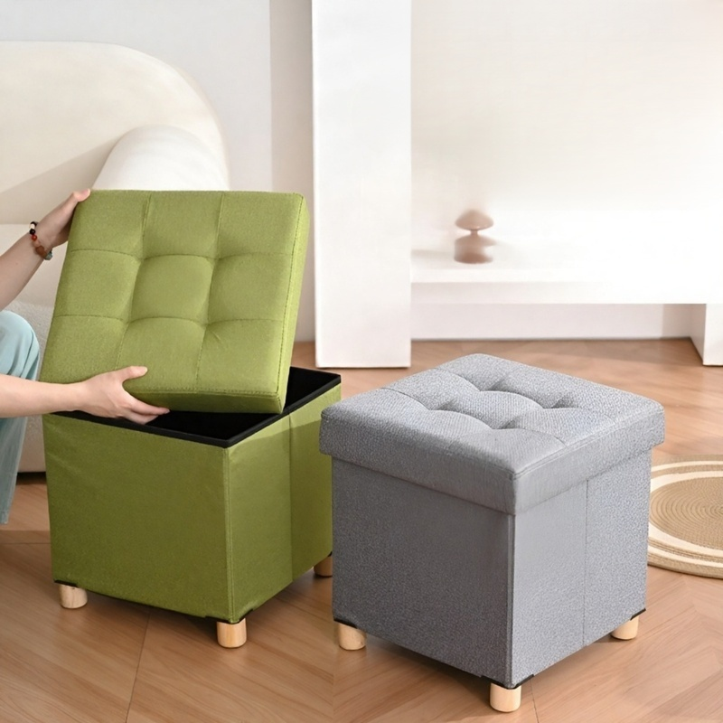 Otomano con espacio de almacenamiento