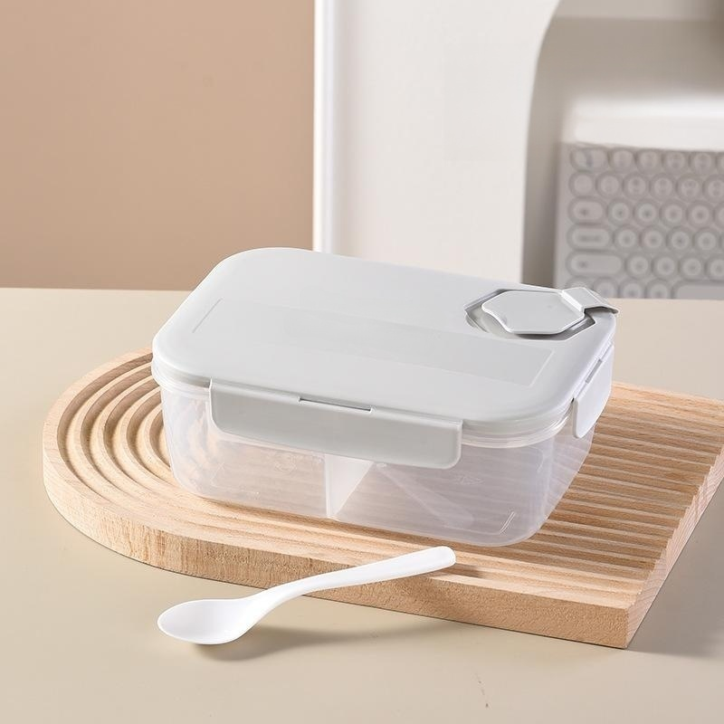 Microwave-safe sealed plastic lunch box