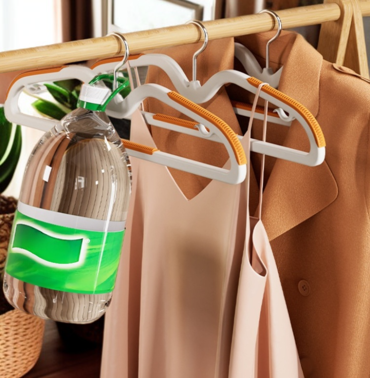 型崩れ防止ワイドショルダーハンガー
