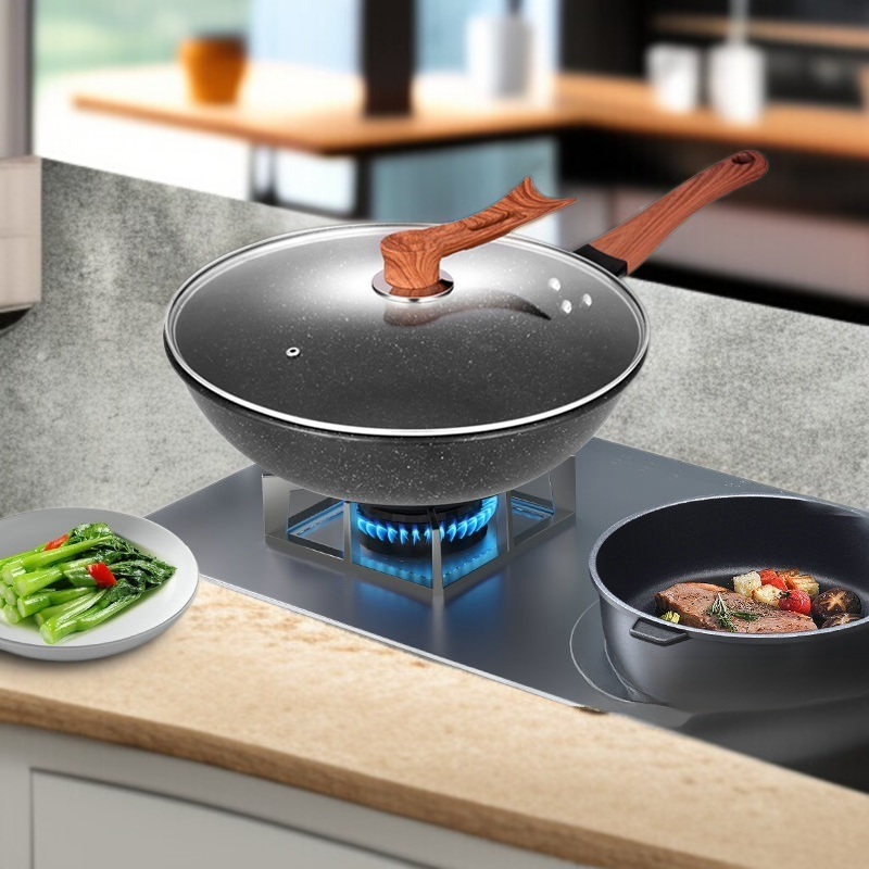 Smoke-Free Wooden Handle Frying Pan