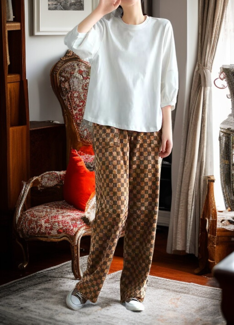 着心地抜群のカジュアルTシャツ全体像