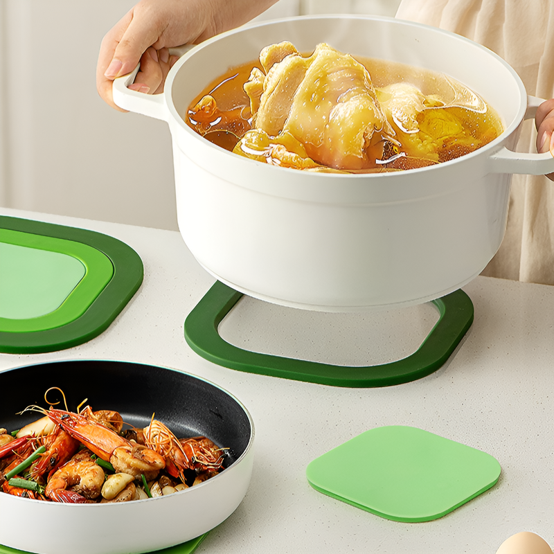 Insulated table mat