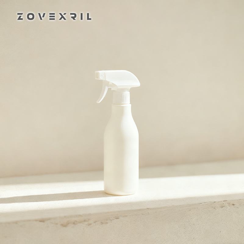 Nedráždivý čistič těžkých olejových skvrn