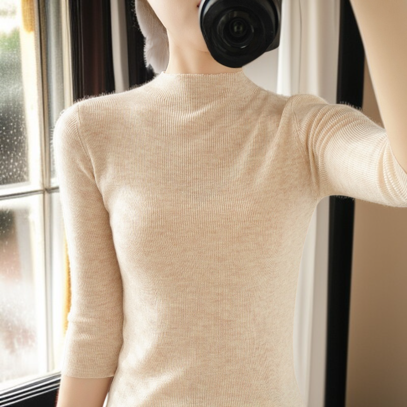 ハイネックニット