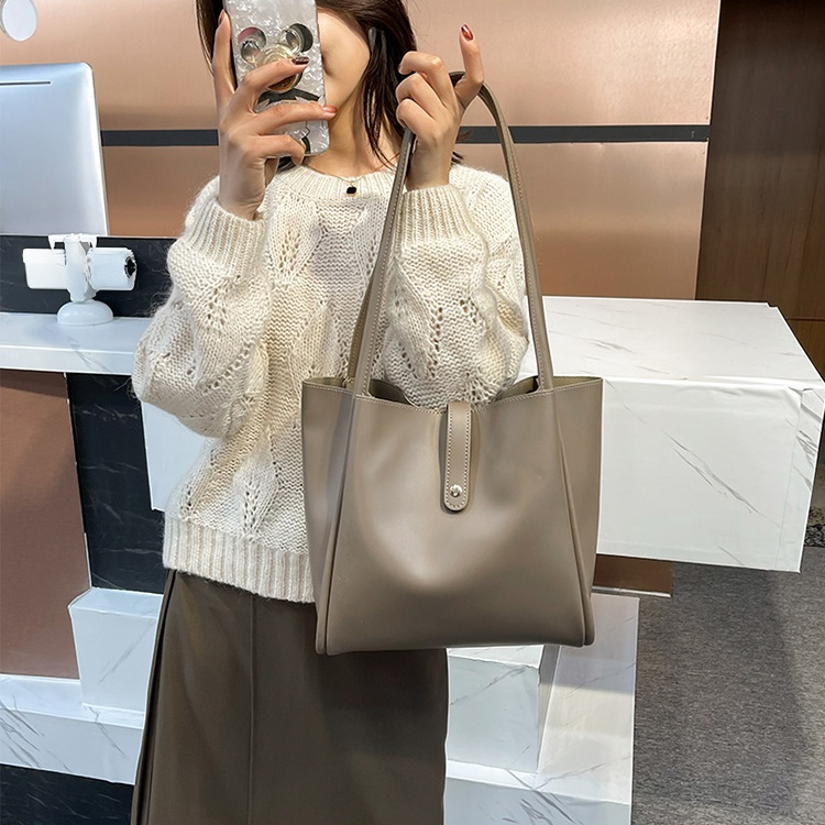 Large Capacity European Style Shoulder Tote Bag