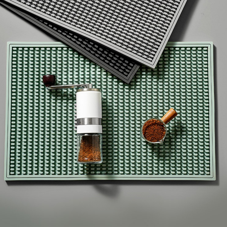 Multi-size Foldable Heat-resistant Non-slip Silicone Cup Mat