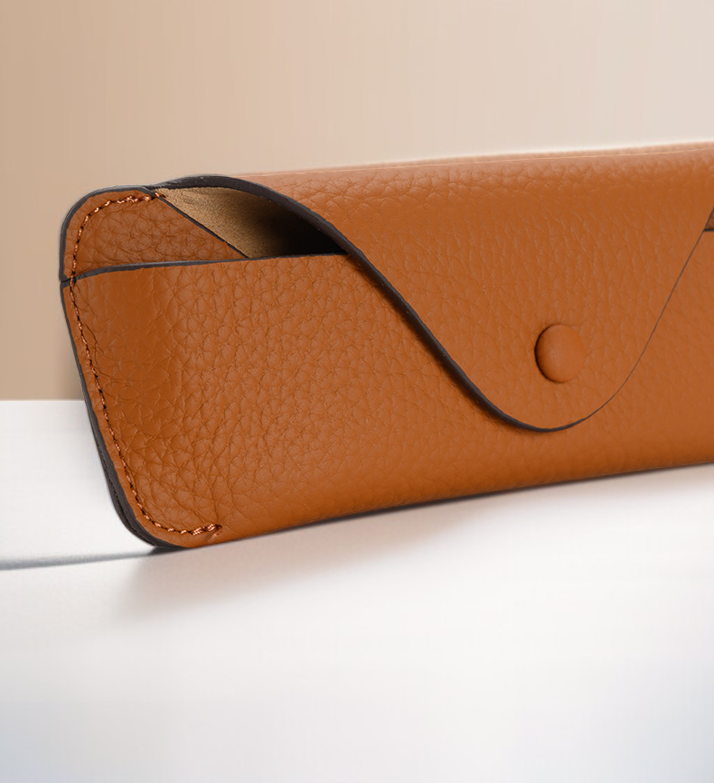 真皮眼鏡包拉鍊細節