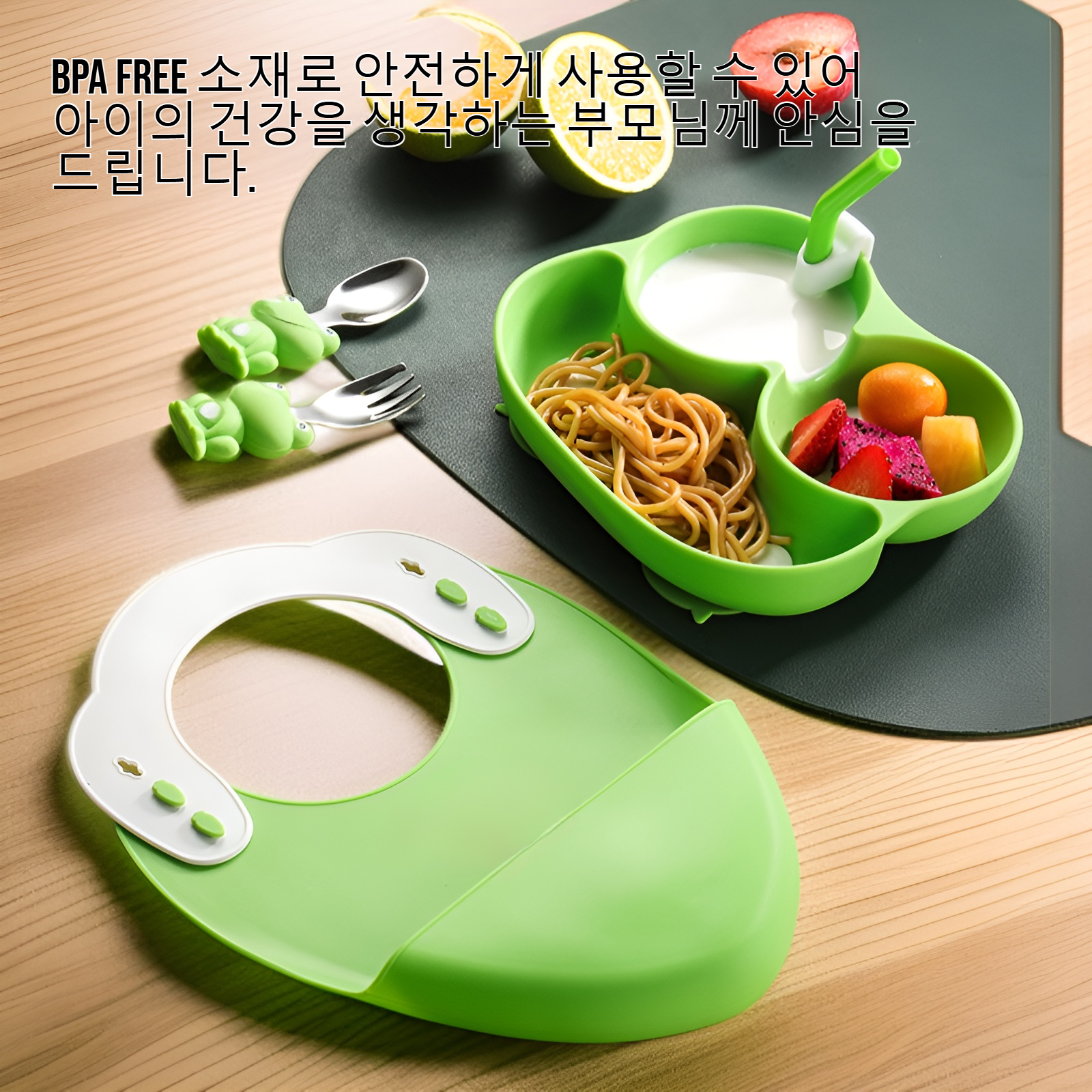 아기를 위한 칸막이 만화 접시 사용 예시