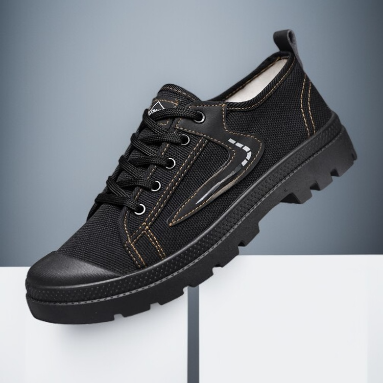 通気性に優れた耐摩耗性滑り止め単靴の使用シーン