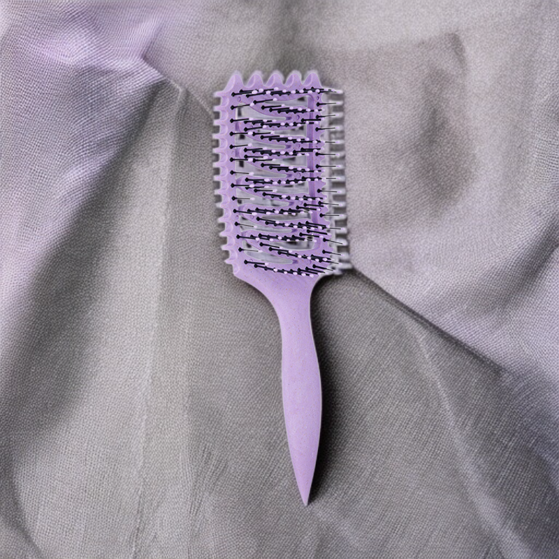 伸縮性のあるコーム