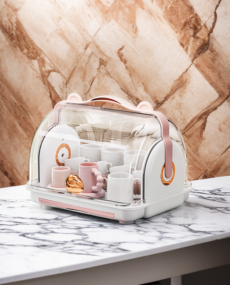 複数の哺乳瓶を収納できるボックス