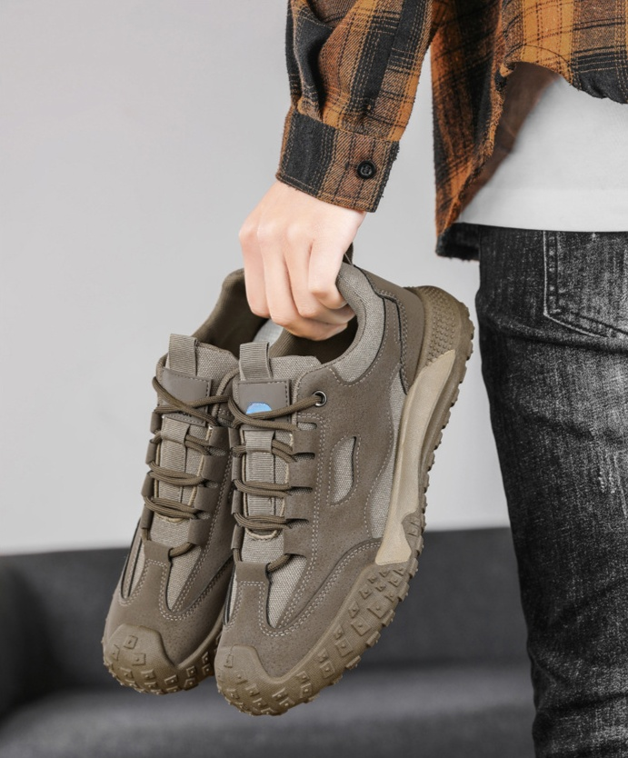 أحذية مناسبة للتنزه والسفر لمسافات طويلة