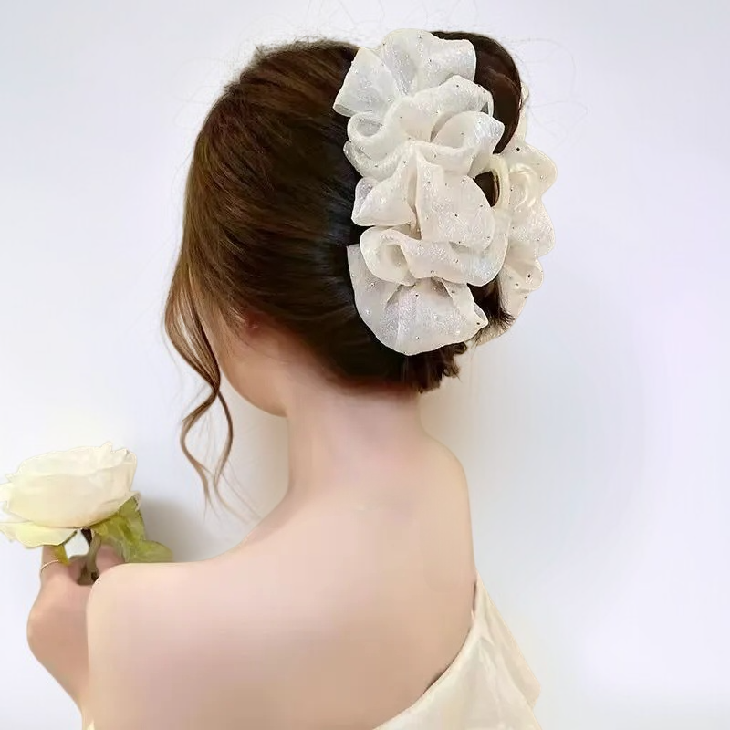 Handgefertigte Blasenklaue mit funkelnden Sternen