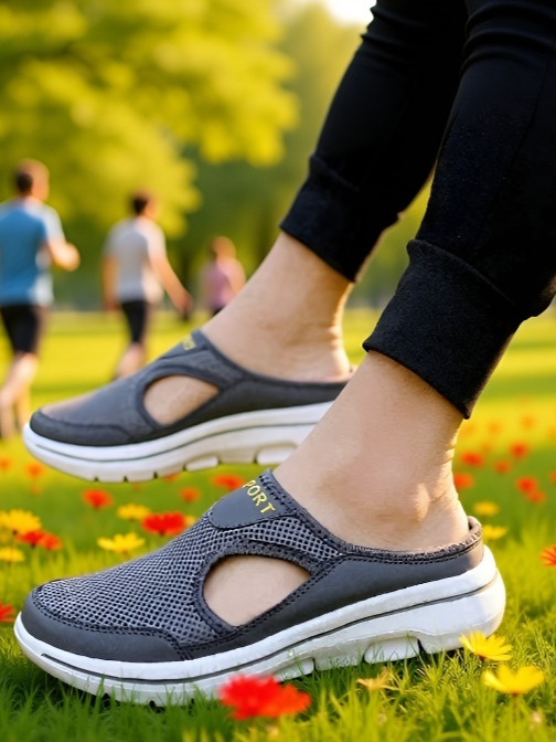 صندل مجوف جيد التهوية سميك النعل بجزء خلفي مفتوح 