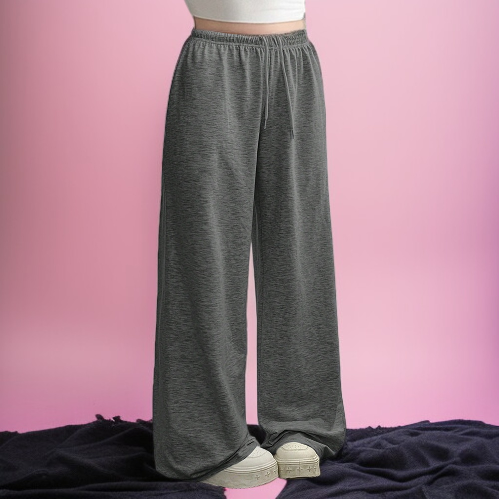 軽量で持ち運びやすいパンツ