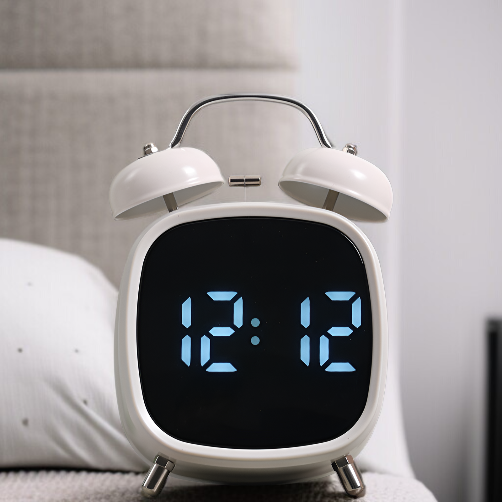 Creative high volume metal strong bell clock LED clock difficult to get up multifunctional clock
