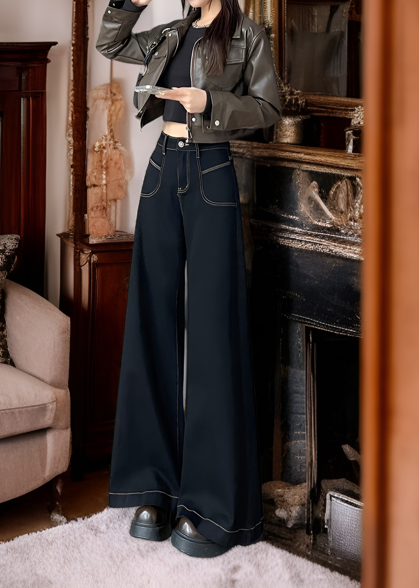 トレンド感あふれるレディースデニムパンツ