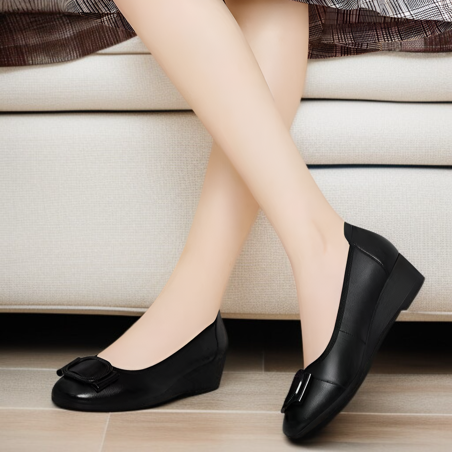 Versatile women's low-cut wedge heel shoes