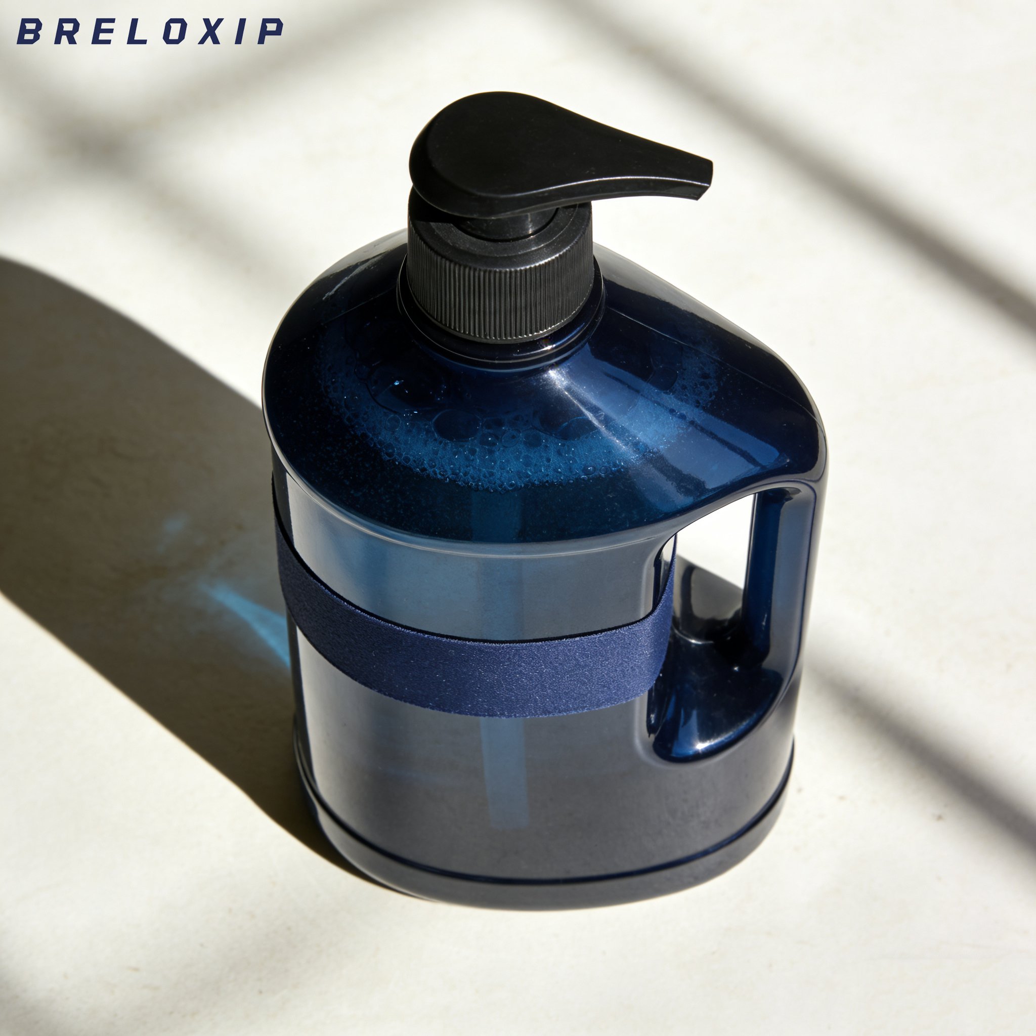 น้ำยาล้างรถเข้มข้น ขจัดคราบสกปรกชนิดโฟมสูง