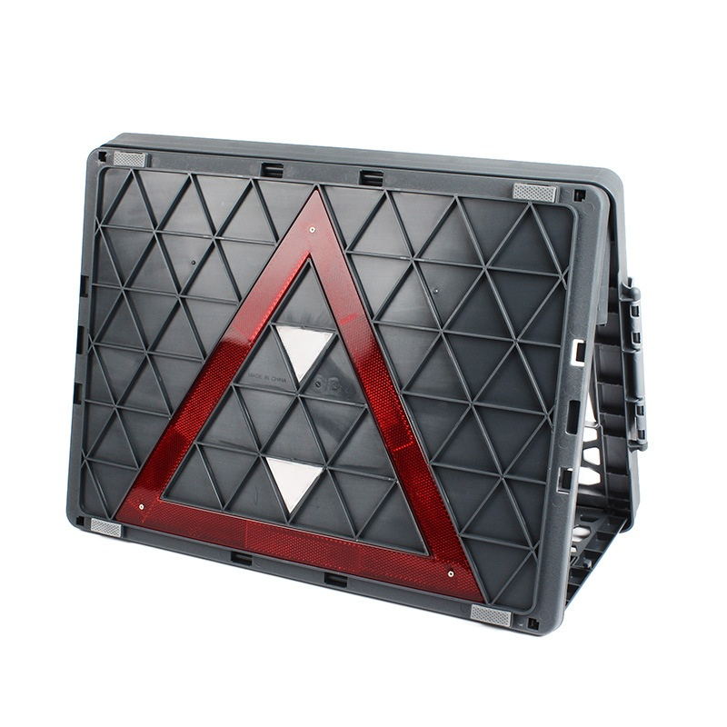 車載多機能収納ケース