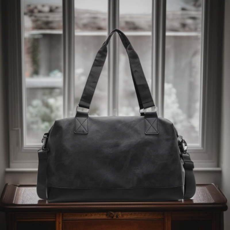 Portable large-capacity gym bag