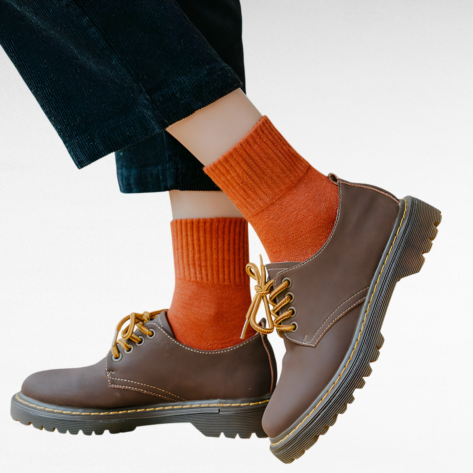 秋用レディースミドル丈ソックス・純色・スマイル刺繍・吸汗防臭