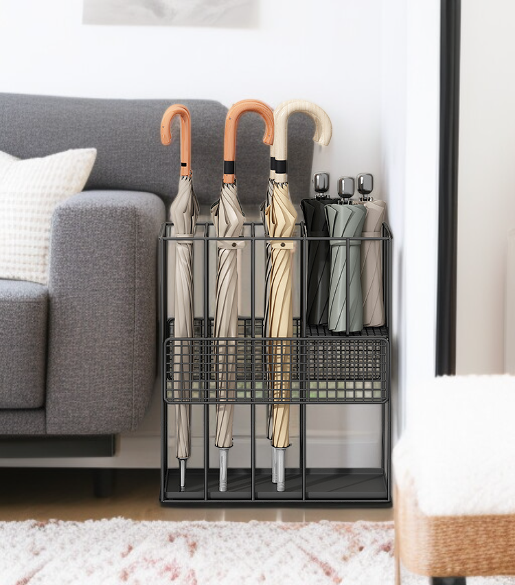 다양한 우산 크기 수납 가능한 보관대
