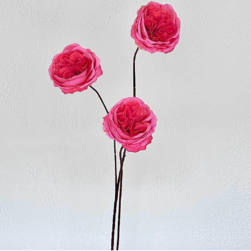 Fleurs artificielles rose rose