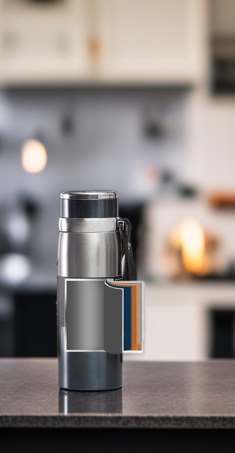 Durable outdoor water bottle with ergonomic grip