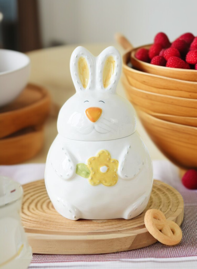 주방 인테리어에 어울리는 귀여운 수납통