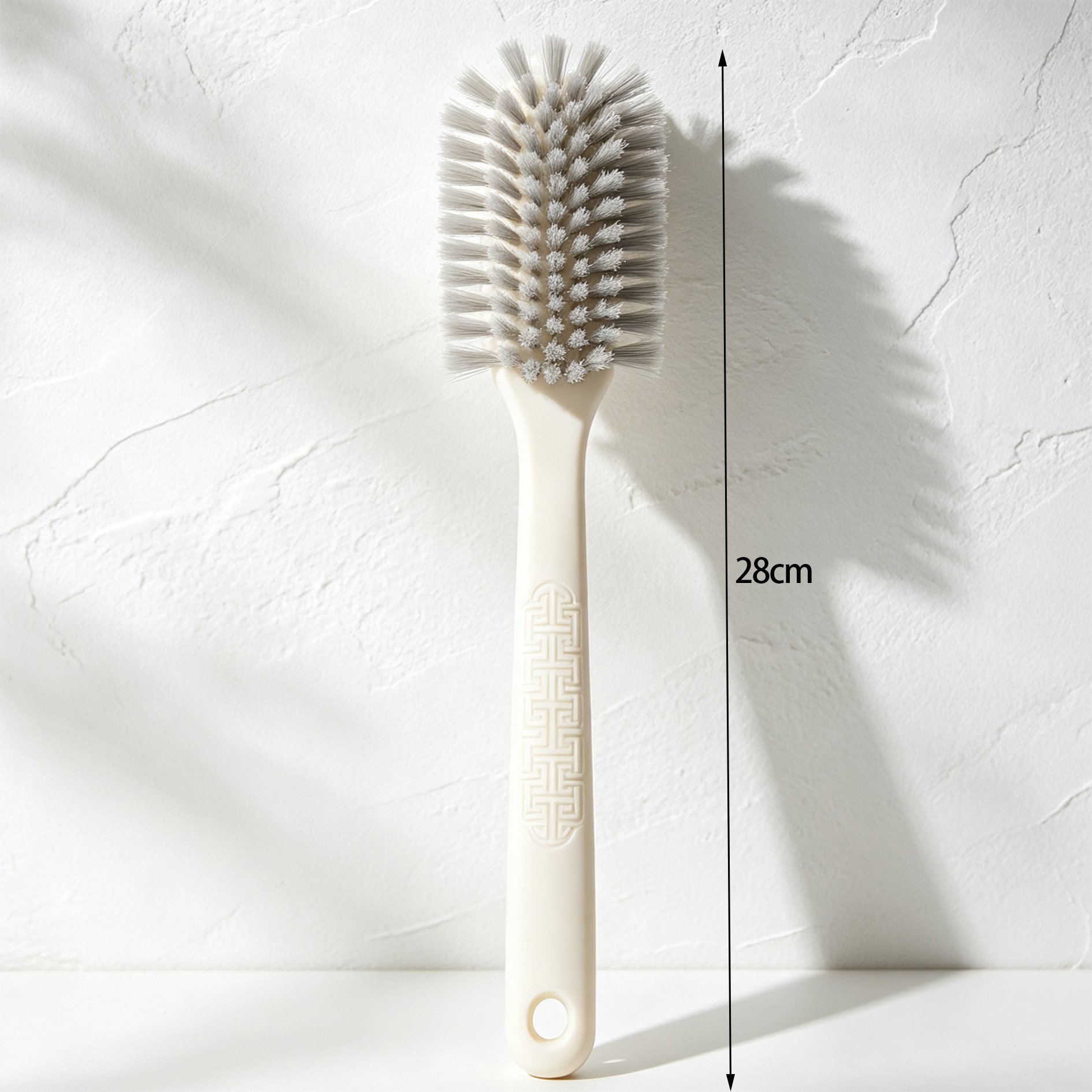 窓枠の汚れを落とす掃除用ブラシ
