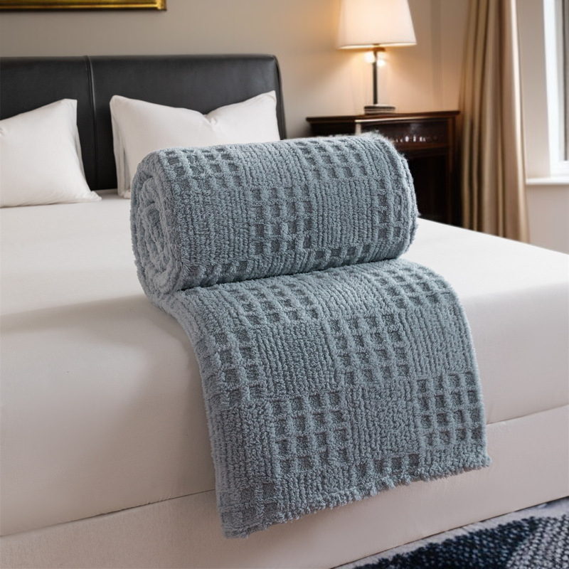 겨울철 야외활동에 적합한 플리스 자켓