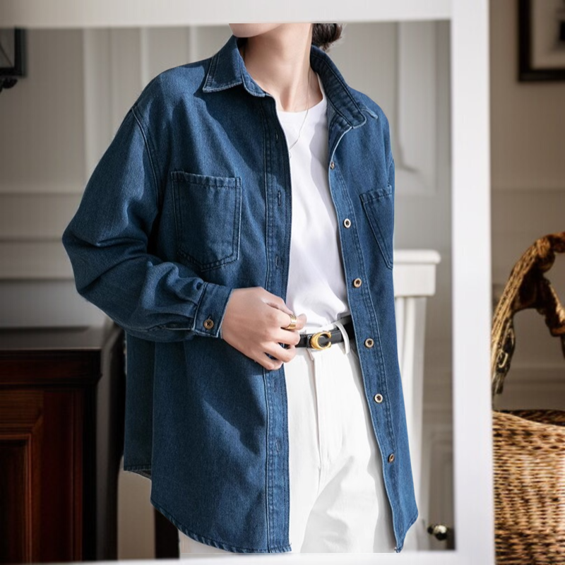 レディース・スリムフィット・デニムシャツ 重ね着ボトムシャツ シャツの重ね着のコツ