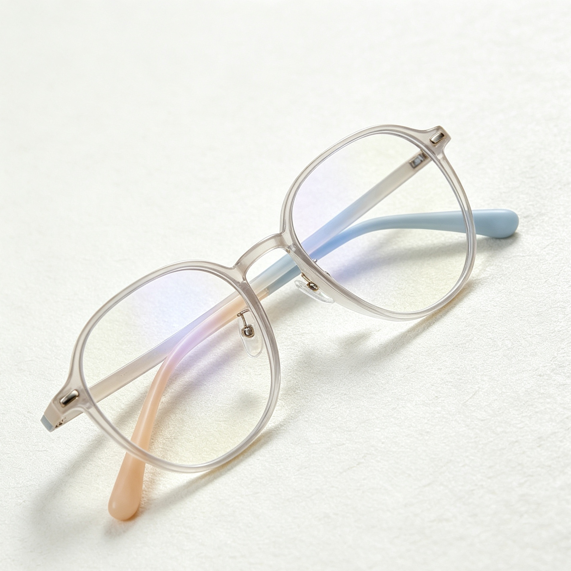 Gradient round frame glasses
