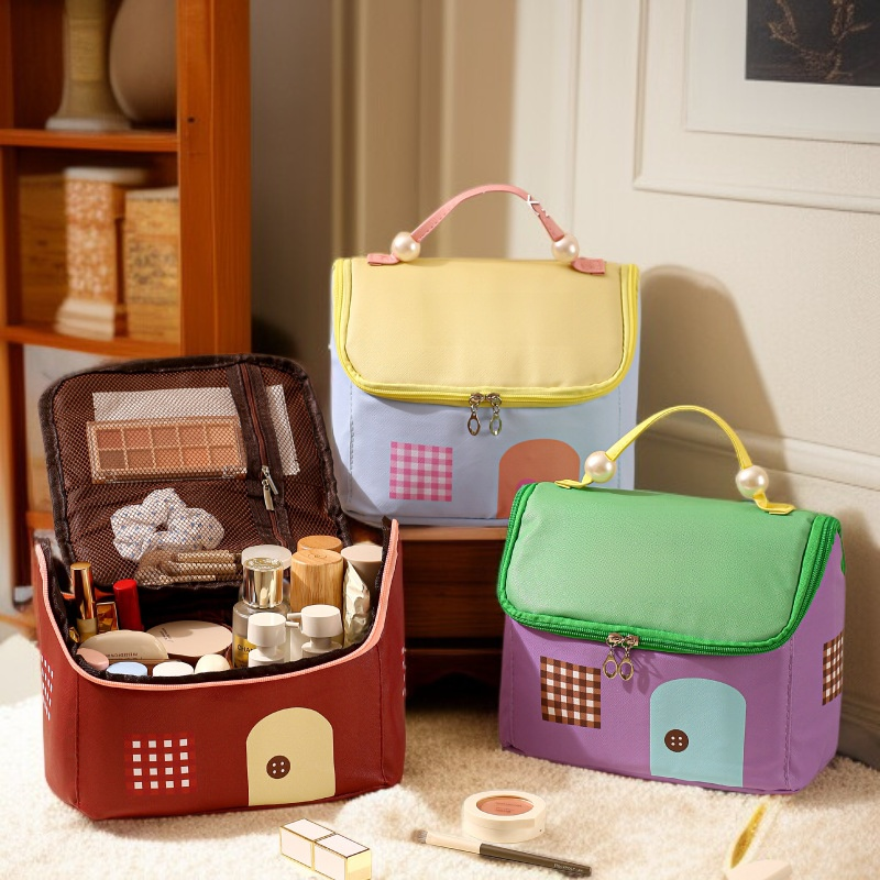 Große tragbare Kosmetiktasche mit multifunktionalem Design und Handgriff