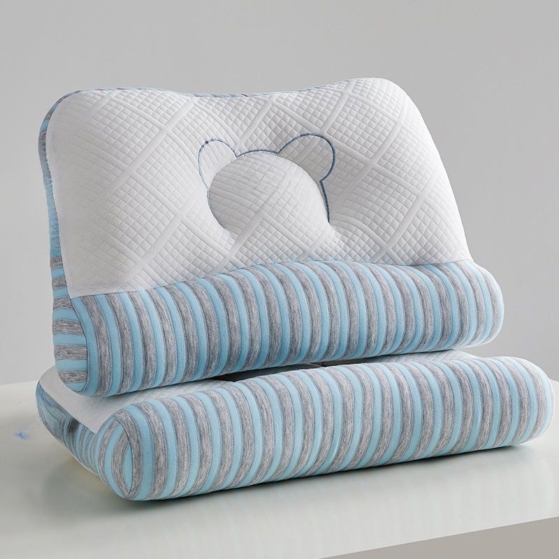 Almohada de plumas y terciopelo