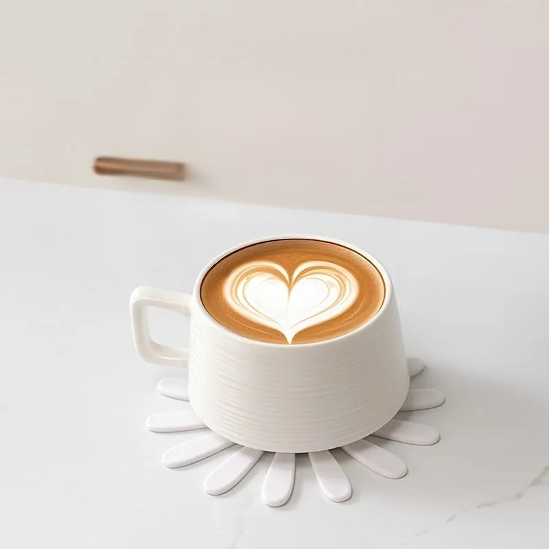 小さなデイジー耐熱テーブルマット