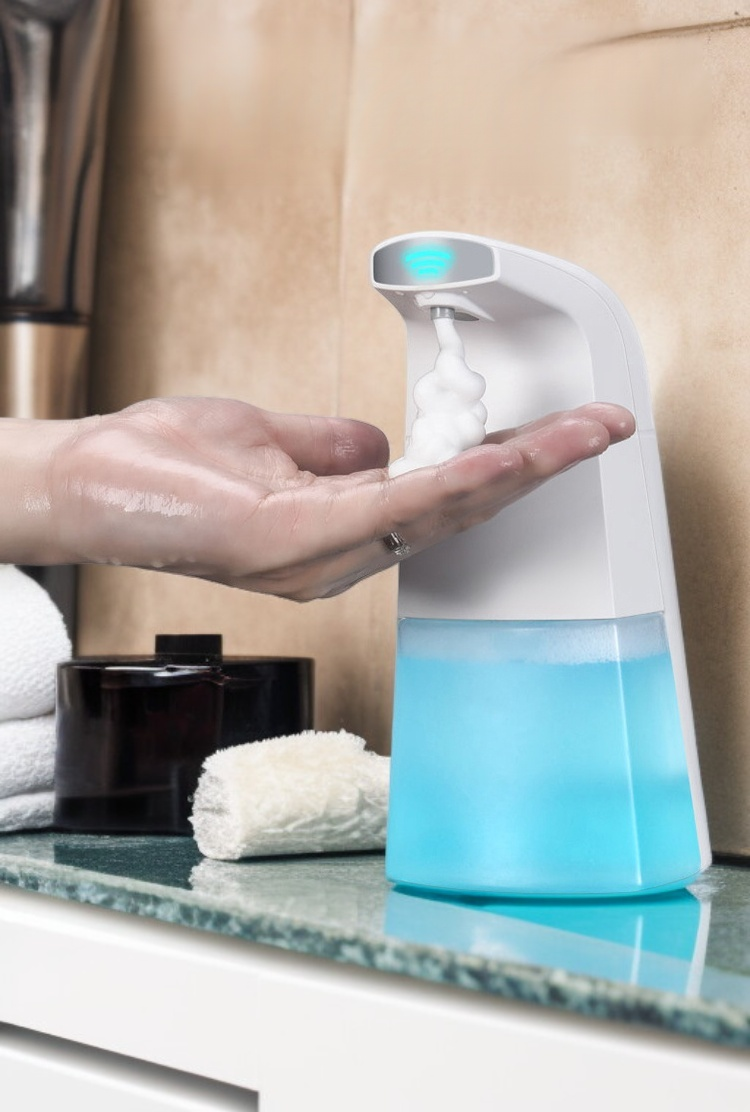 手をかざすだけで使える自動手洗い機