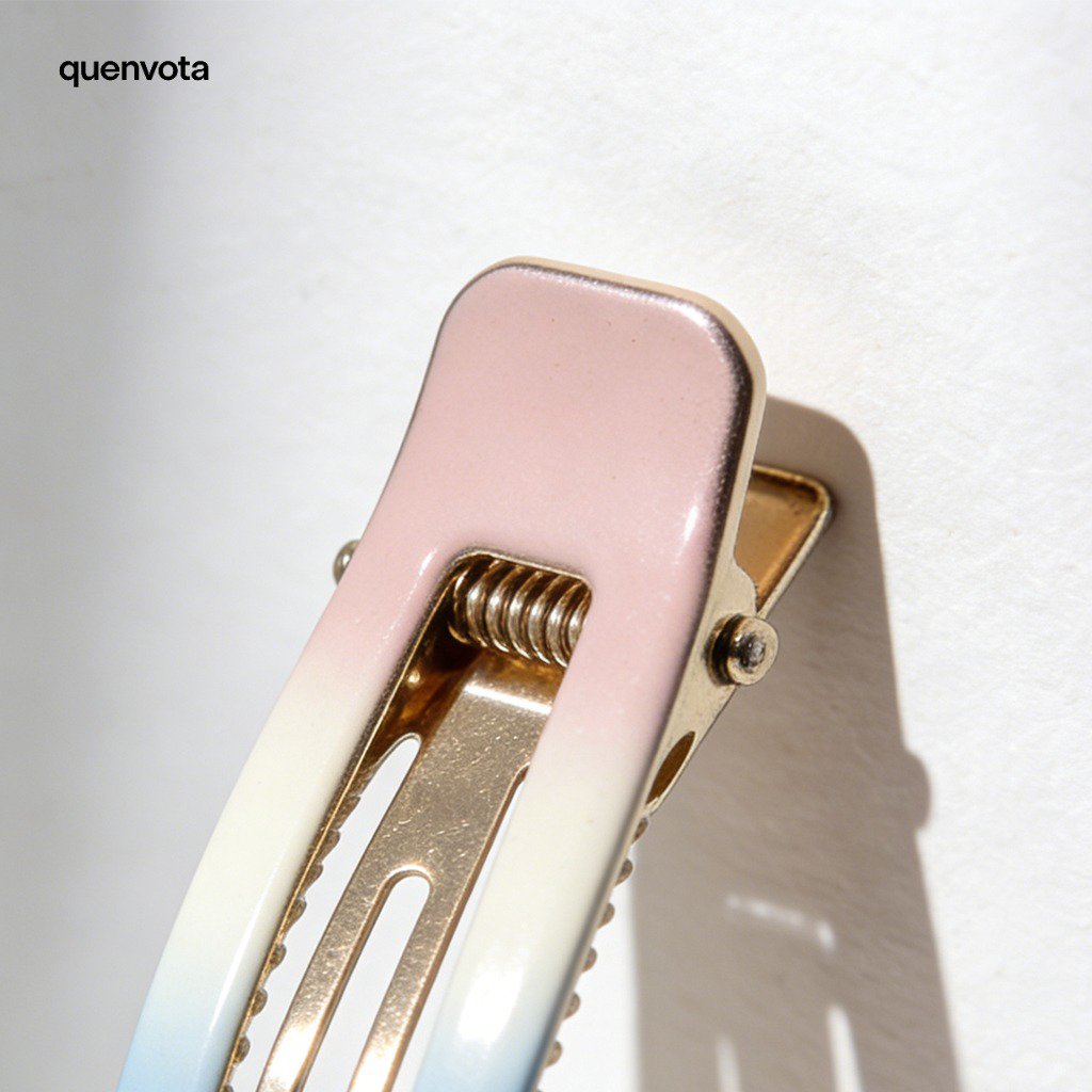 다채로운 색상의 그라데이션 헤어핀