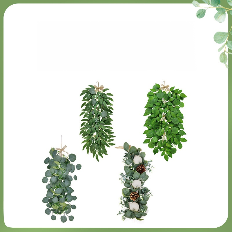 Decoración de pared con plantas verdes