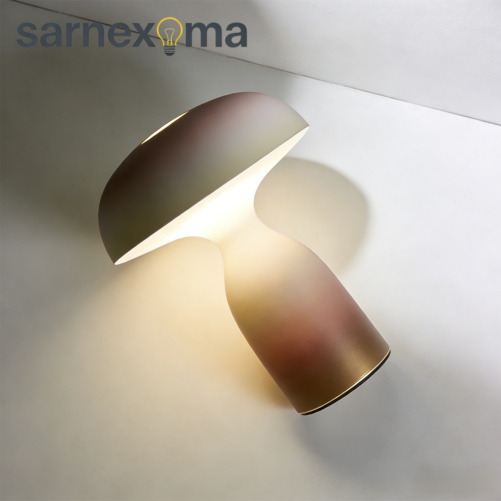 護眼檯燈柔和光線細節特寫