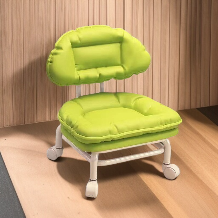 Taburete bajo con ruedas universales, silencioso para niños