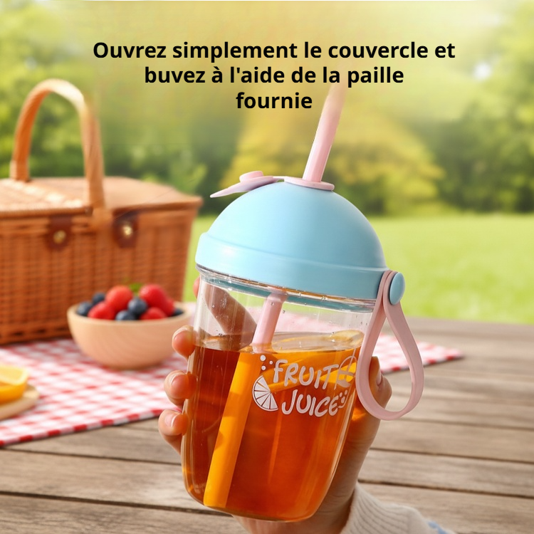 Récipient portable pour salade de fruits avec paille