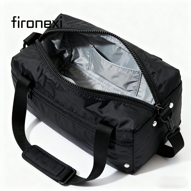 กระเป๋ากันน้ำน้ำหนักเบาสำหรับการเดินทางกลางแจ้ง