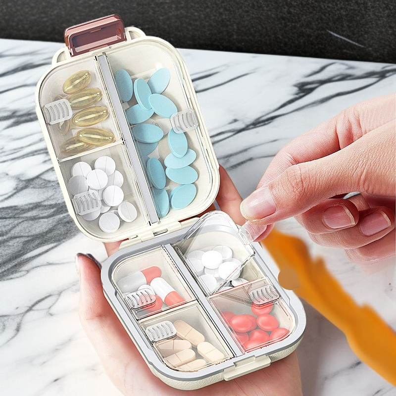 Portable pillbox