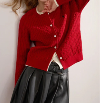 여성 레이어드 자수 니트 가디건